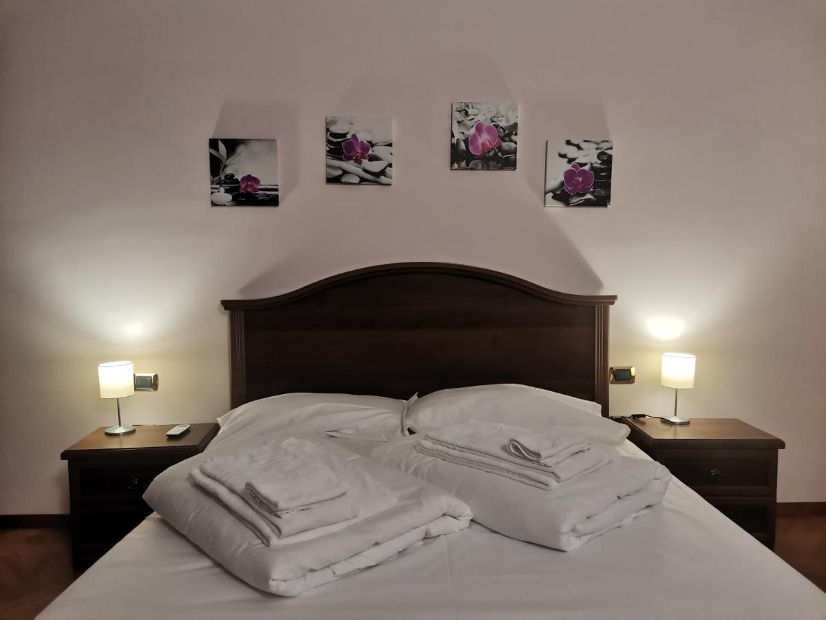 Sunlake Hotel Riva del Garda Exterior photo
