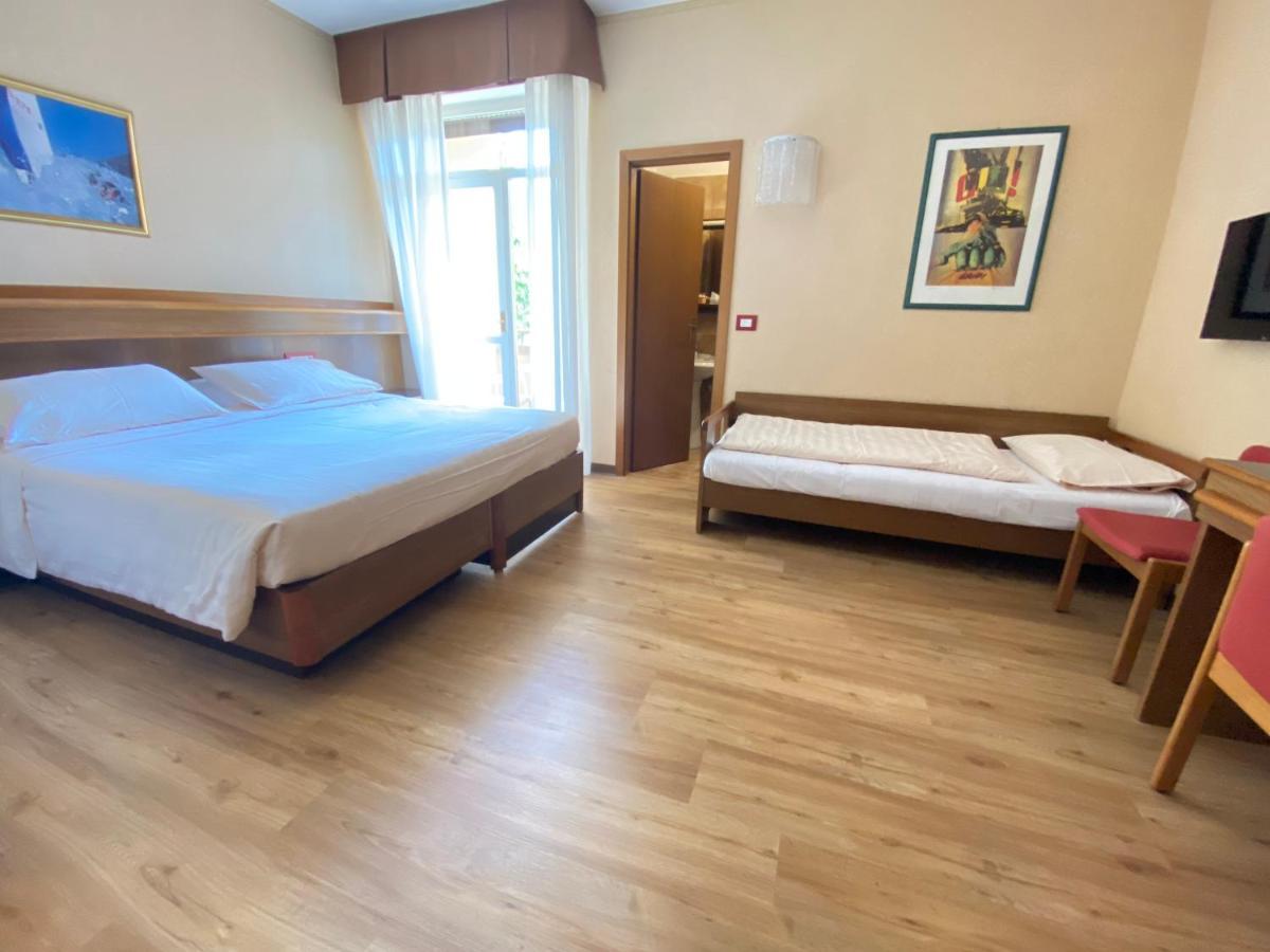 Sunlake Hotel Riva del Garda Exterior photo